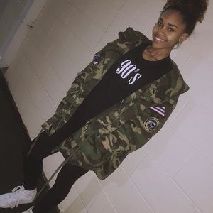 Heavy Camouflage Jacket with Embroidered Patches